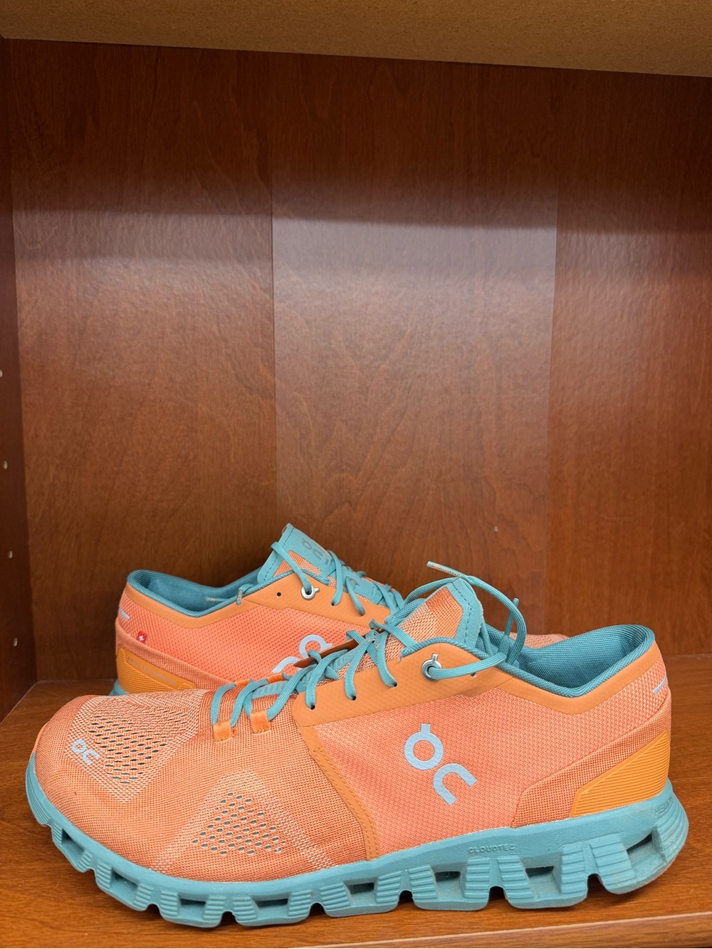 On Running on Cloud x Running Shoes in Coral Teal blue size 13 men’s